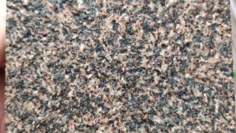 揭秘透光石加盟：条件、费用及加盟商关注要点